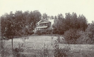 12-Raj-dom-Adama_Hrebnickiego-przed1939A.jpg