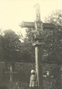 Dukszty-cmentarz-Julia_Hrebnicka-przed1939A.jpg
