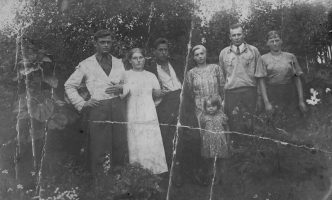 Guze-rodzina_Zejmo-przed1939B.jpg