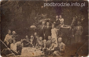 Kiemieliszki-okolice-impreza-przed1939r.jpg