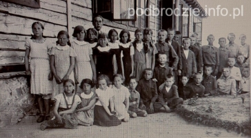 Kiemieliszki-szkola-przed1939.jpg