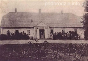 Komarowo-dwor-przed1939.jpg