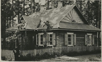 Podbrodzie-dom_Piotrowskich-przed1939.jpg