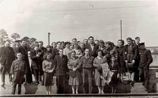 Podbrodzie-stacja_kolejowa-repatriacja-1957.jpg