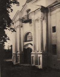 Stary_Miadziol-kosciol-fasada-ok1930.jpg