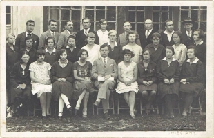 Swieciany-nauczyciele-przed1939.jpg