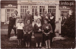 Swieciany-rodzina-przed1939.jpg