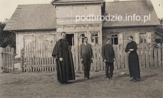 Rukojnie-plebania-1915.jpg