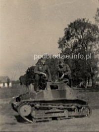 Tankietka_TKS-wrzesien1939.jpg