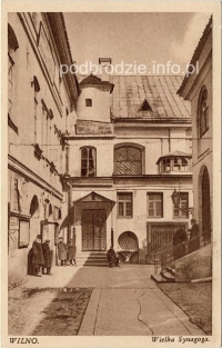 Wilno-Wielka_Synagoga-dziedziniec-ok1930.jpg